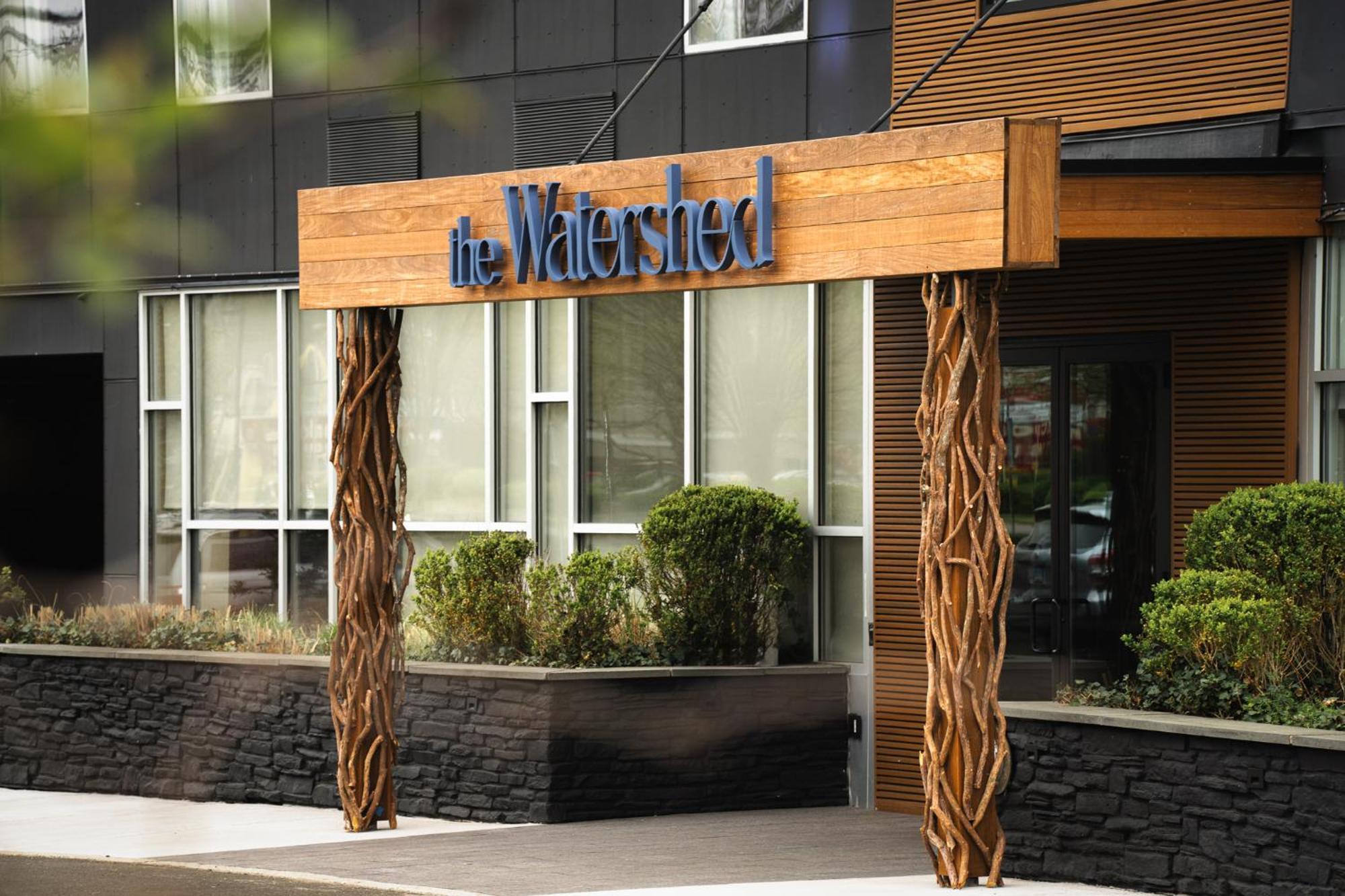 The Watershed Norwalk Hotel Exterior photo