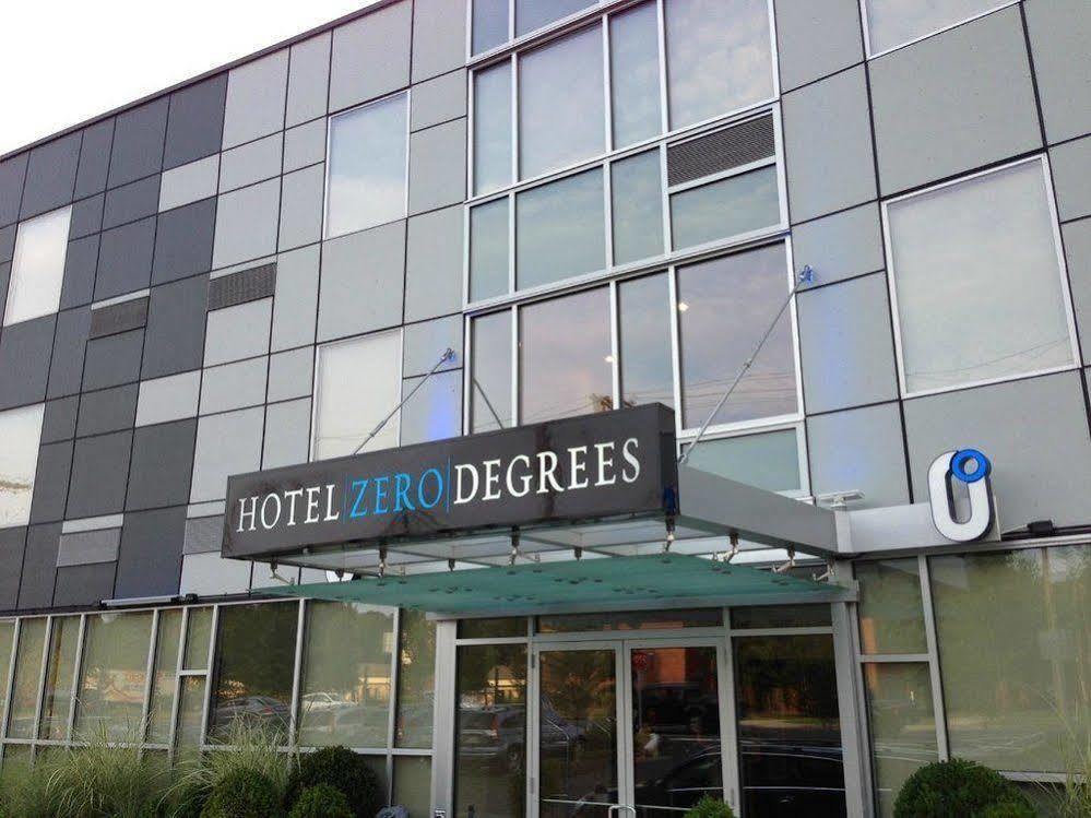 The Watershed Norwalk Hotel Exterior photo